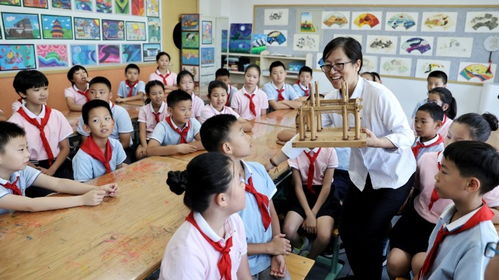 中國(guó)日?qǐng)?bào) 引領(lǐng)信息網(wǎng)絡(luò)傳播視聽(tīng)節(jié)目的新時(shí)代